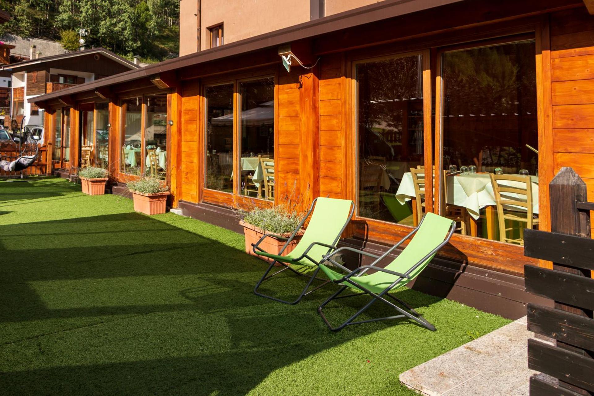 La Val Hotel 2*